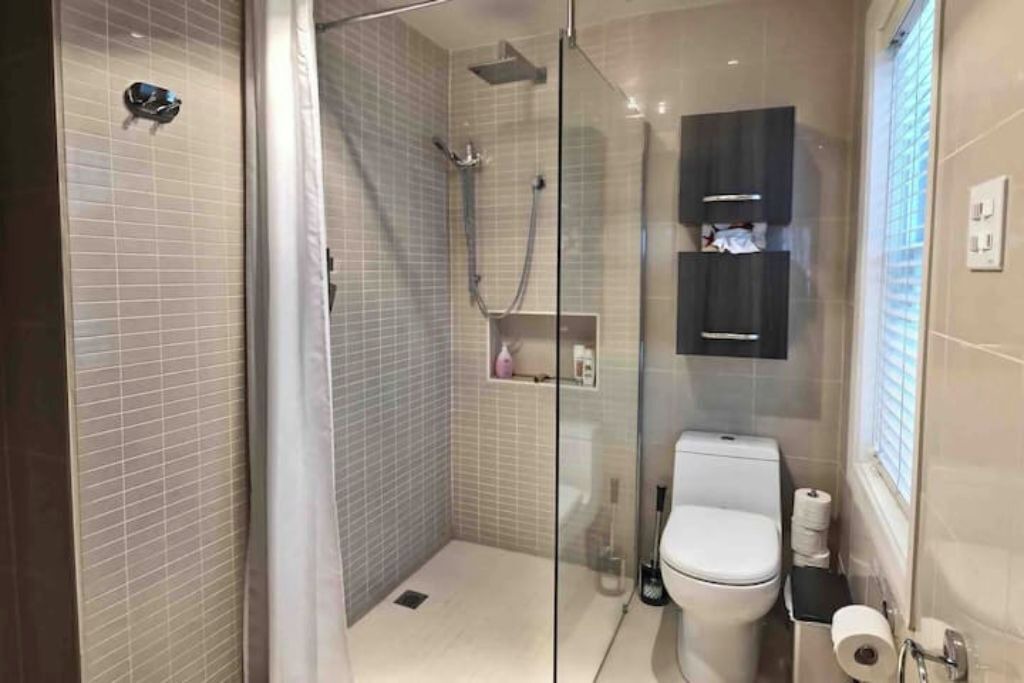 Photo of Bathroom in Rawdon