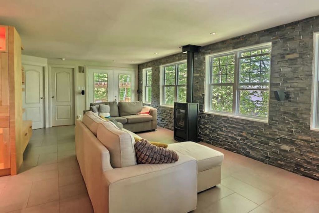Photo of Livingroom in Rawdon