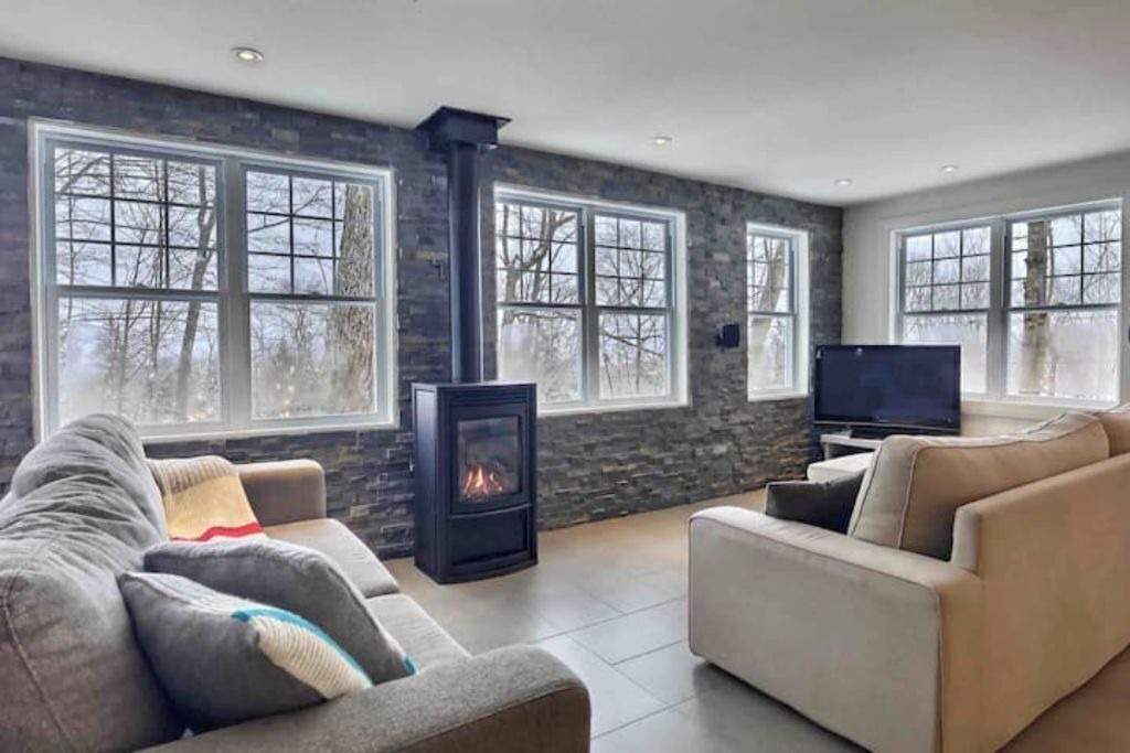 Photo of Livingroom in Rawdon