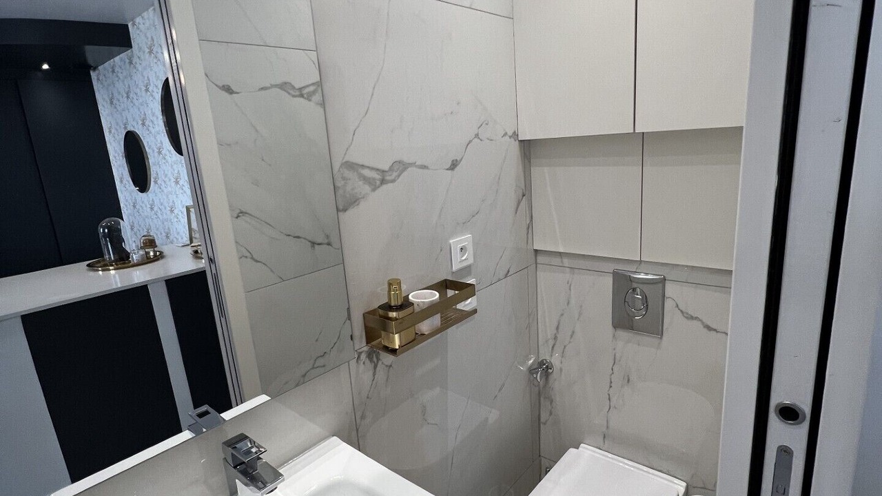 Photo of Bathroom in Jean Moulin - Marius Berliet