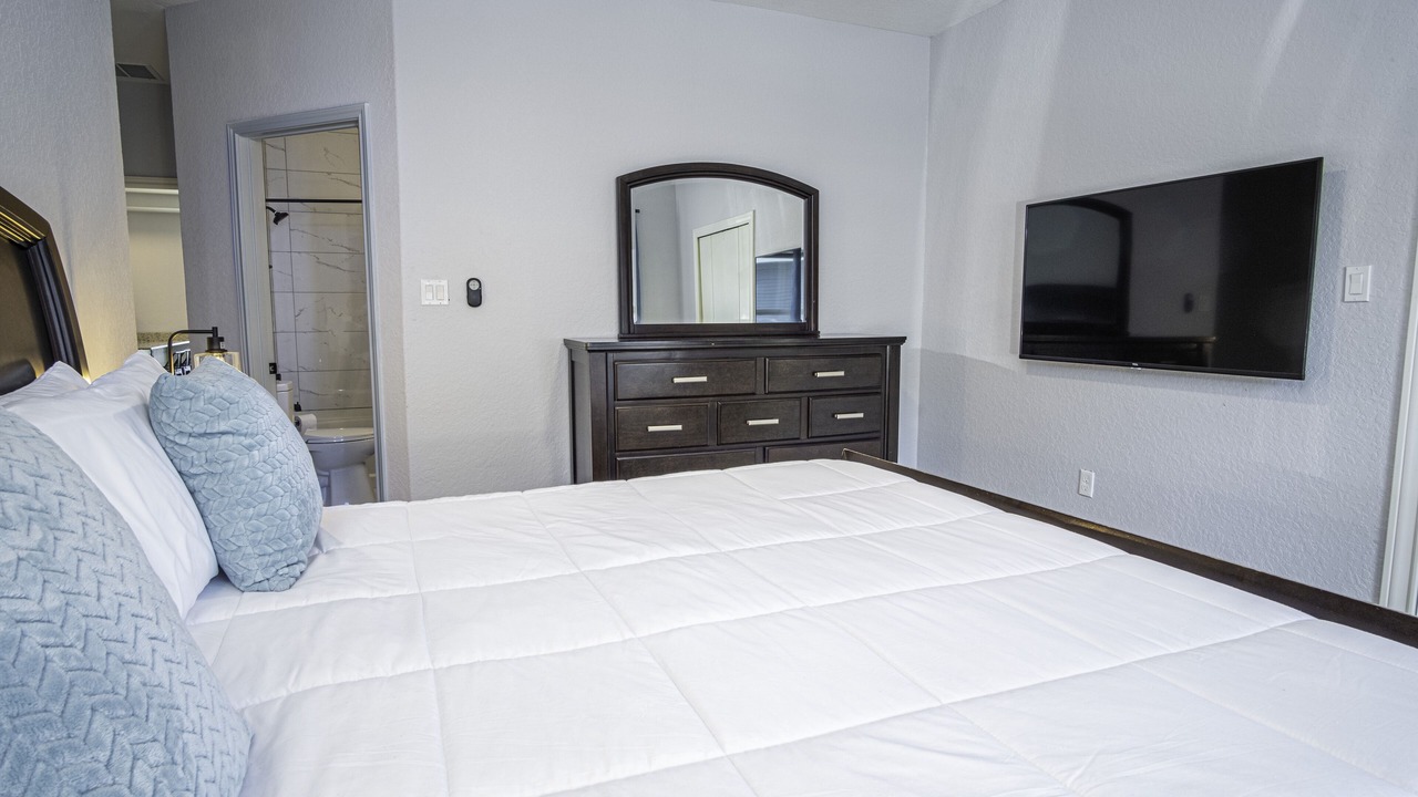 Photo of Bedroom in Highland Park