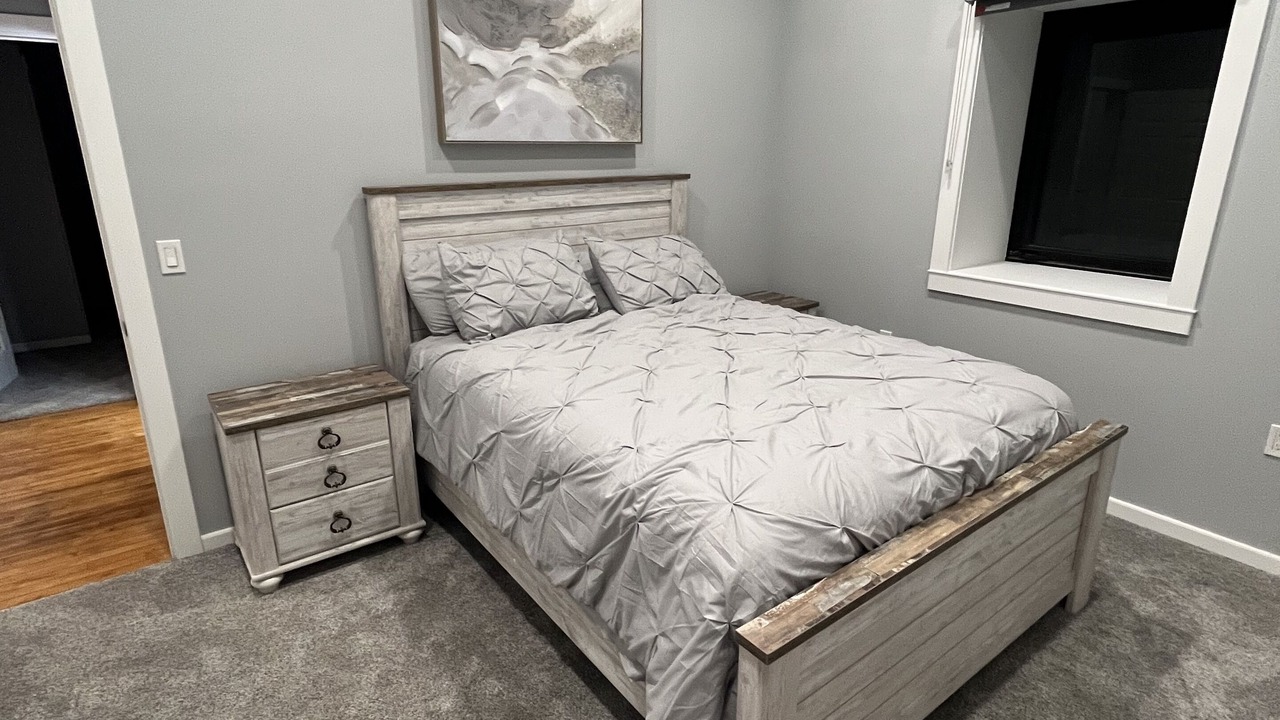 Photo of Bedroom in Emmetsburg