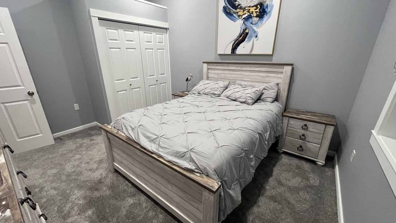 Photo of Bedroom in Emmetsburg
