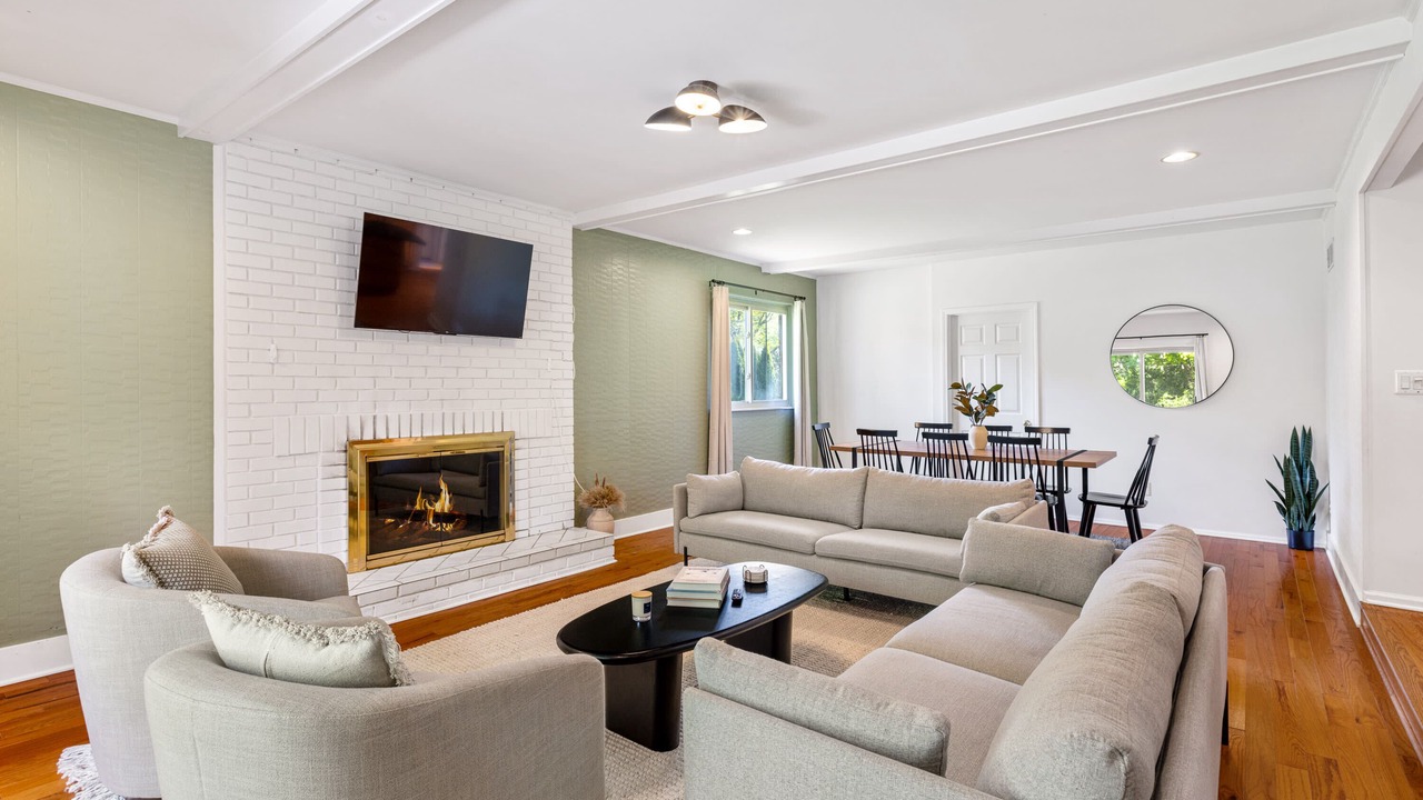 Photo of Livingroom in Troy