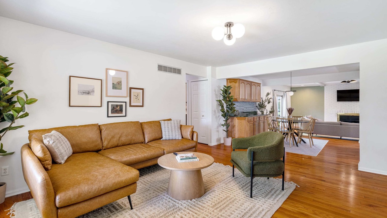 Photo of Livingroom in Troy