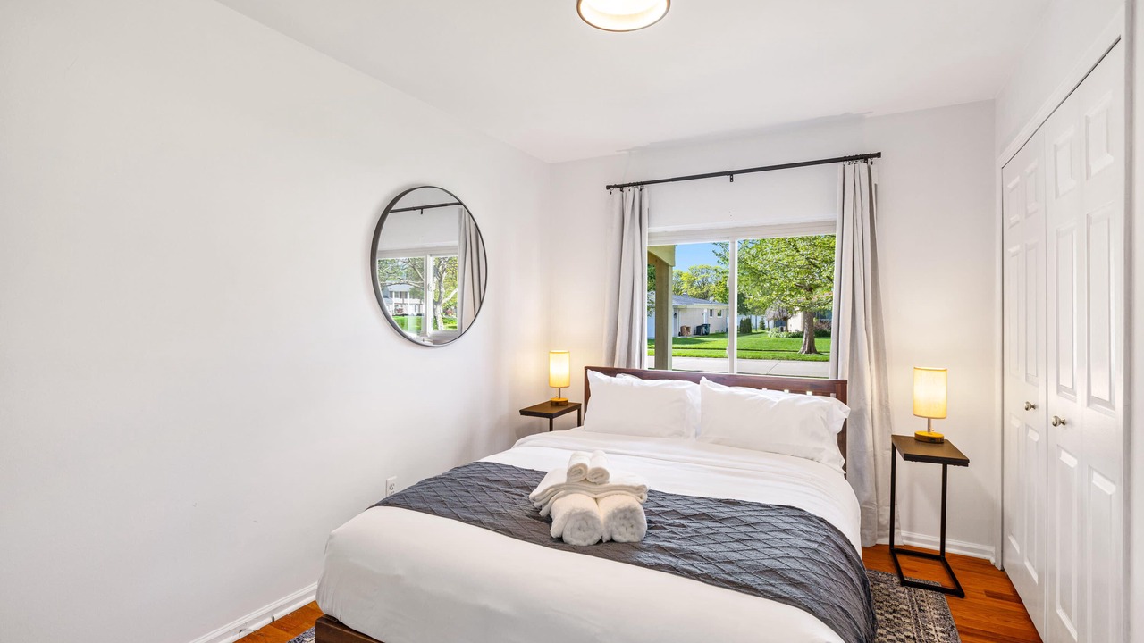 Photo of Bedroom in Troy