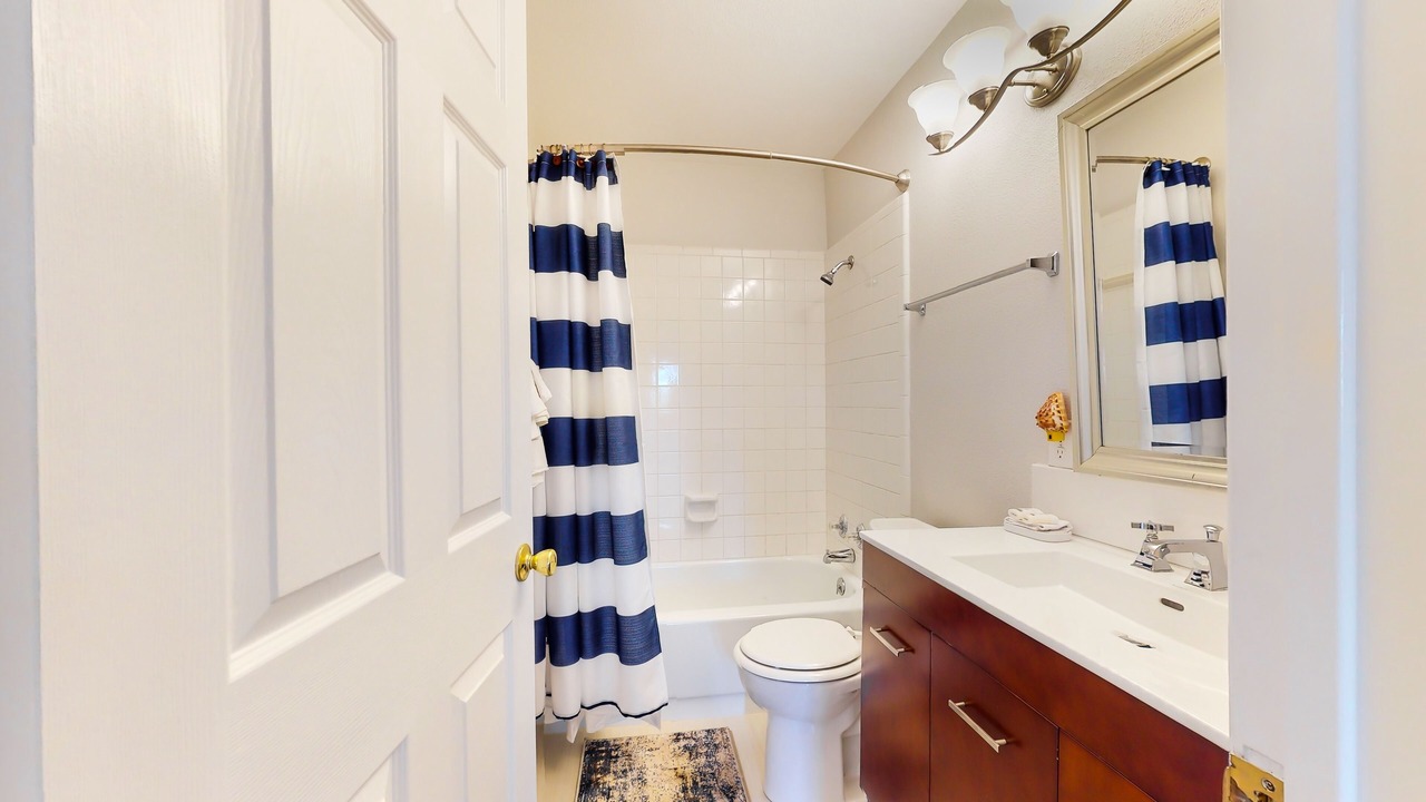 Photo of Bathroom in Buchanan Dam