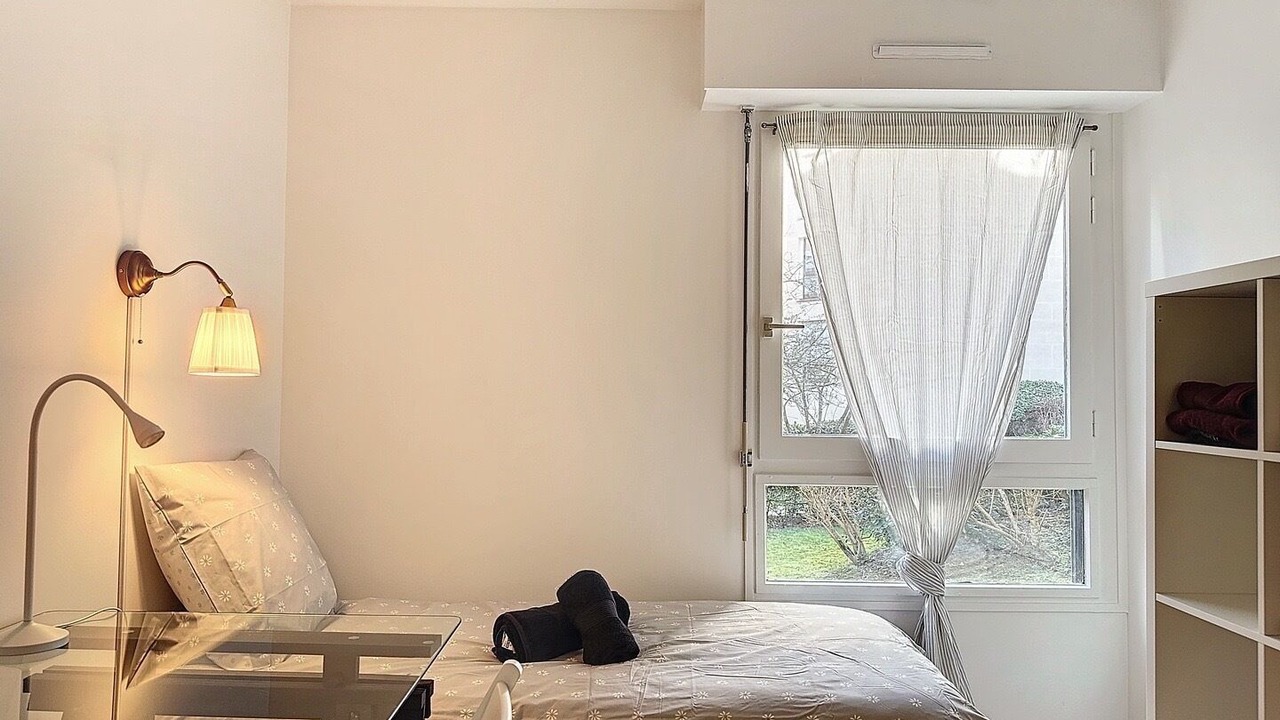 Photo of Bedroom in Le Chesnay