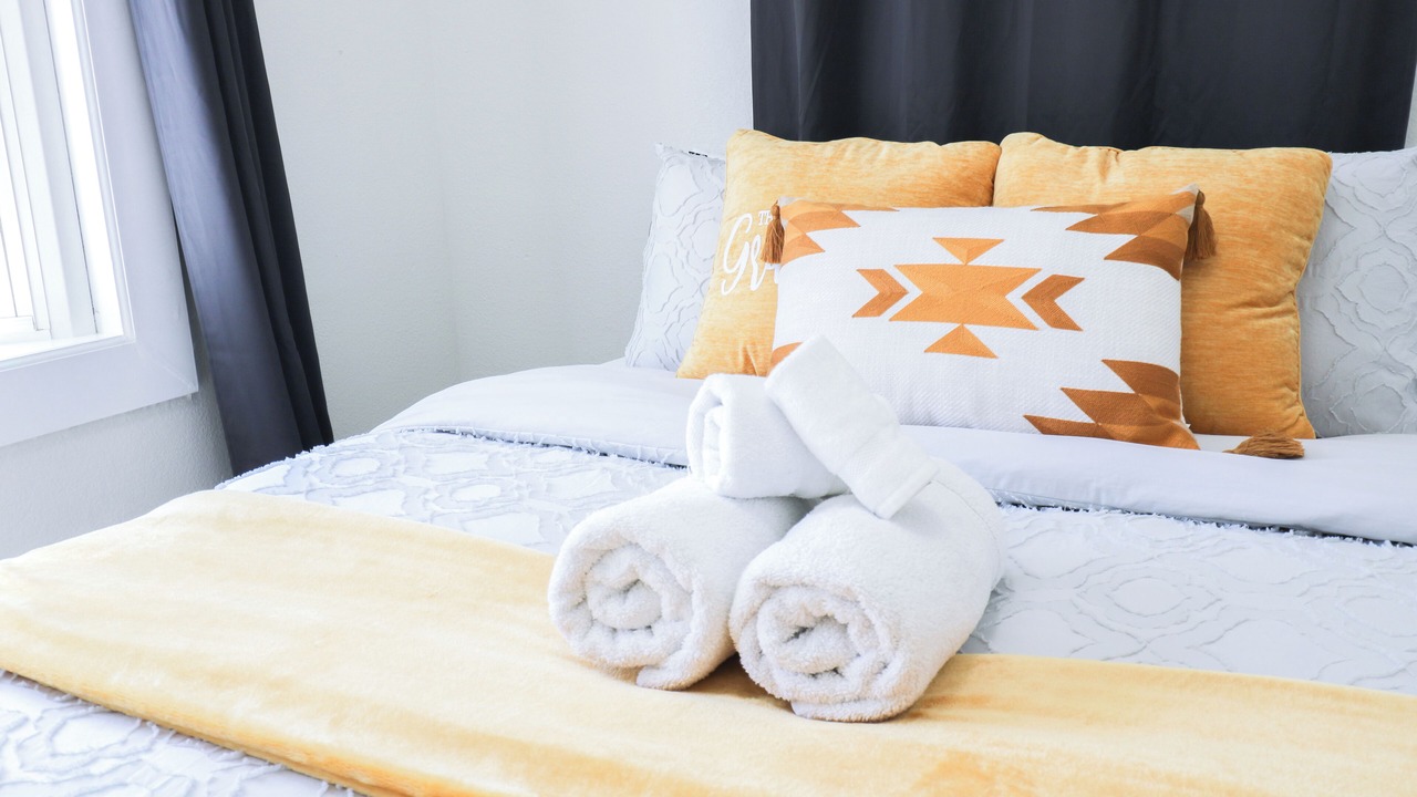 Photo of Bedroom in Burbank