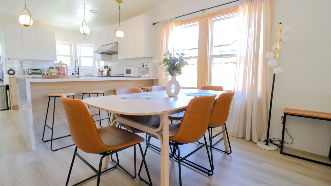 Photo of Others in Burbank