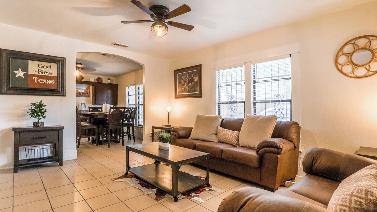 Photo of Livingroom in Fort Worth