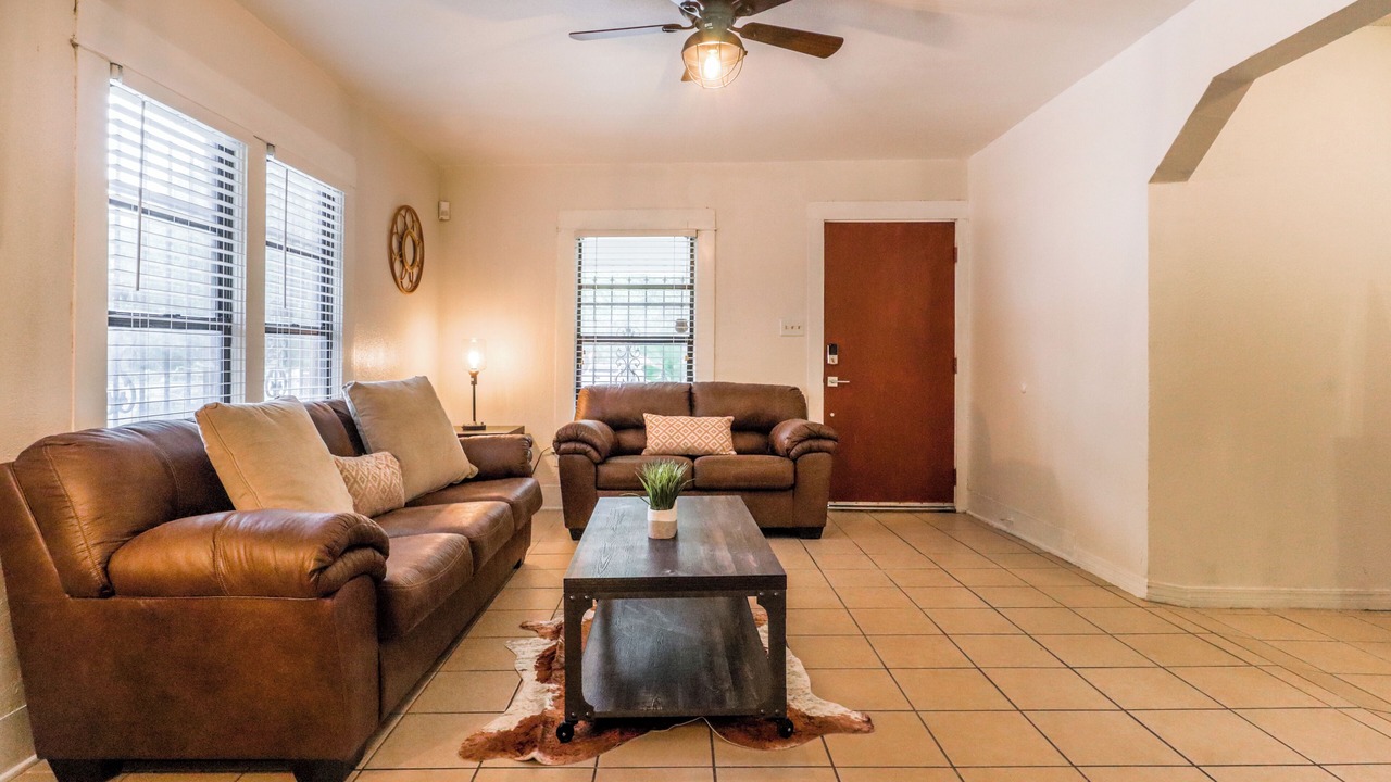 Photo of Livingroom in Fort Worth