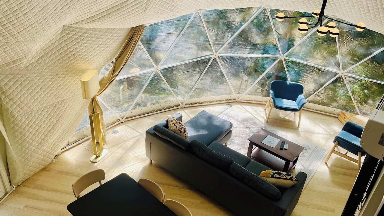 Photo of Livingroom in Cosby