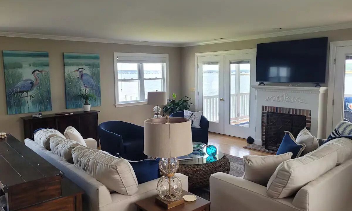 Photo of Livingroom in Cambridge