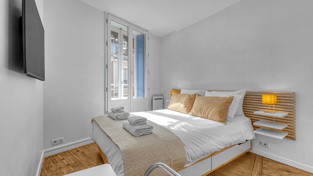 Photo of Bedroom in Toulouse City-Centre