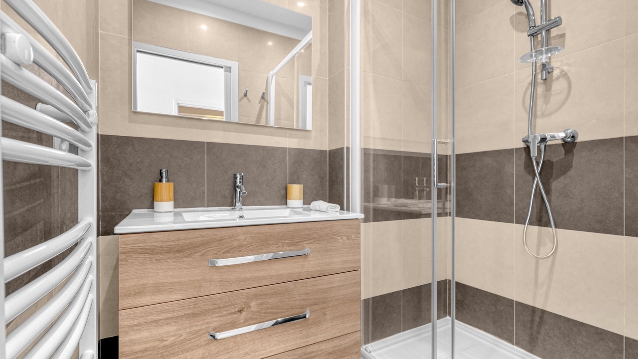 Photo of Bathroom in Toulouse City-Centre