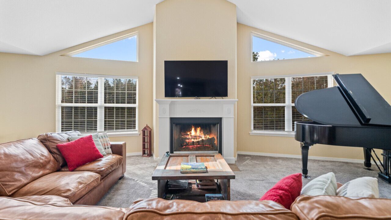 Photo of Livingroom in Russellville