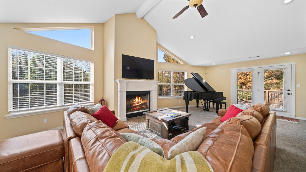 Photo of Livingroom in Russellville