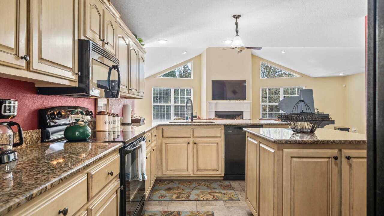 Photo of Kitchen in Russellville
