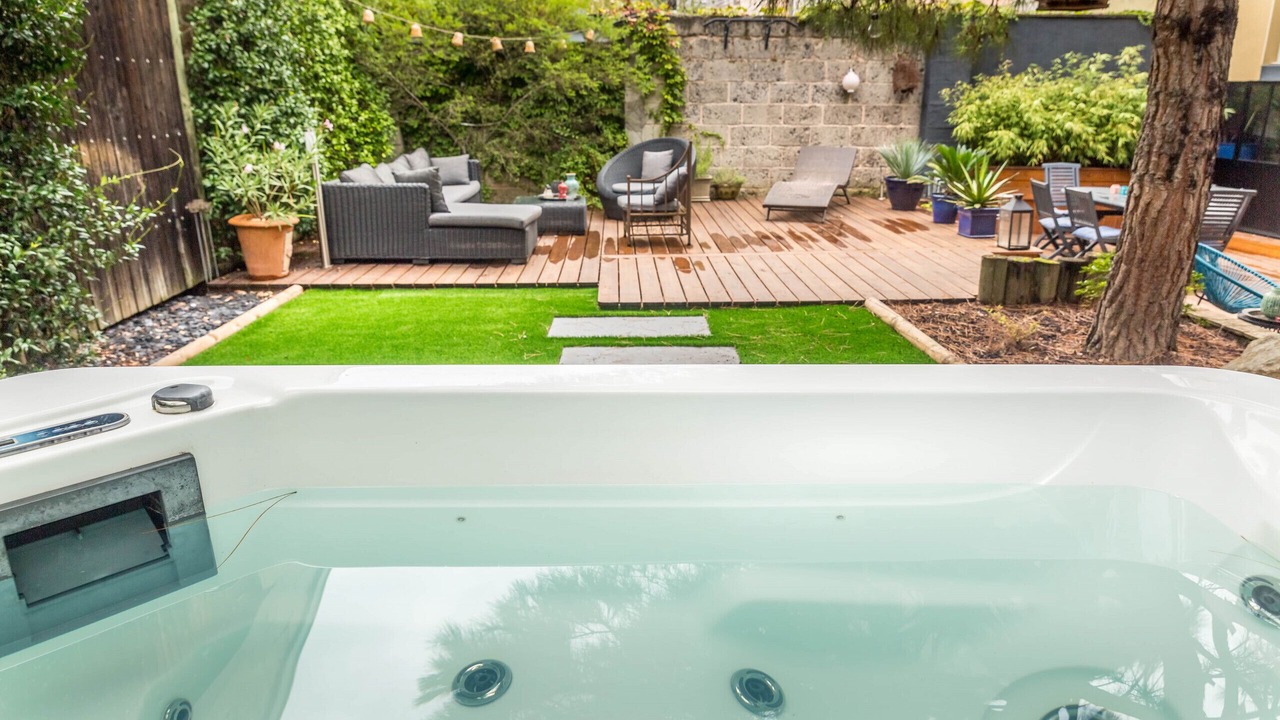 Photo of Patio Balcony in Brive-la-Gaillarde