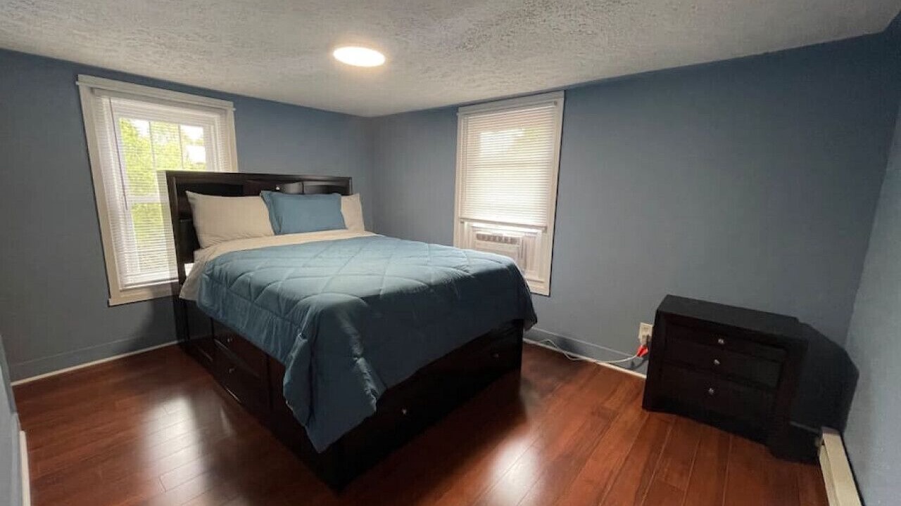 Photo of Bedroom in Edinburg