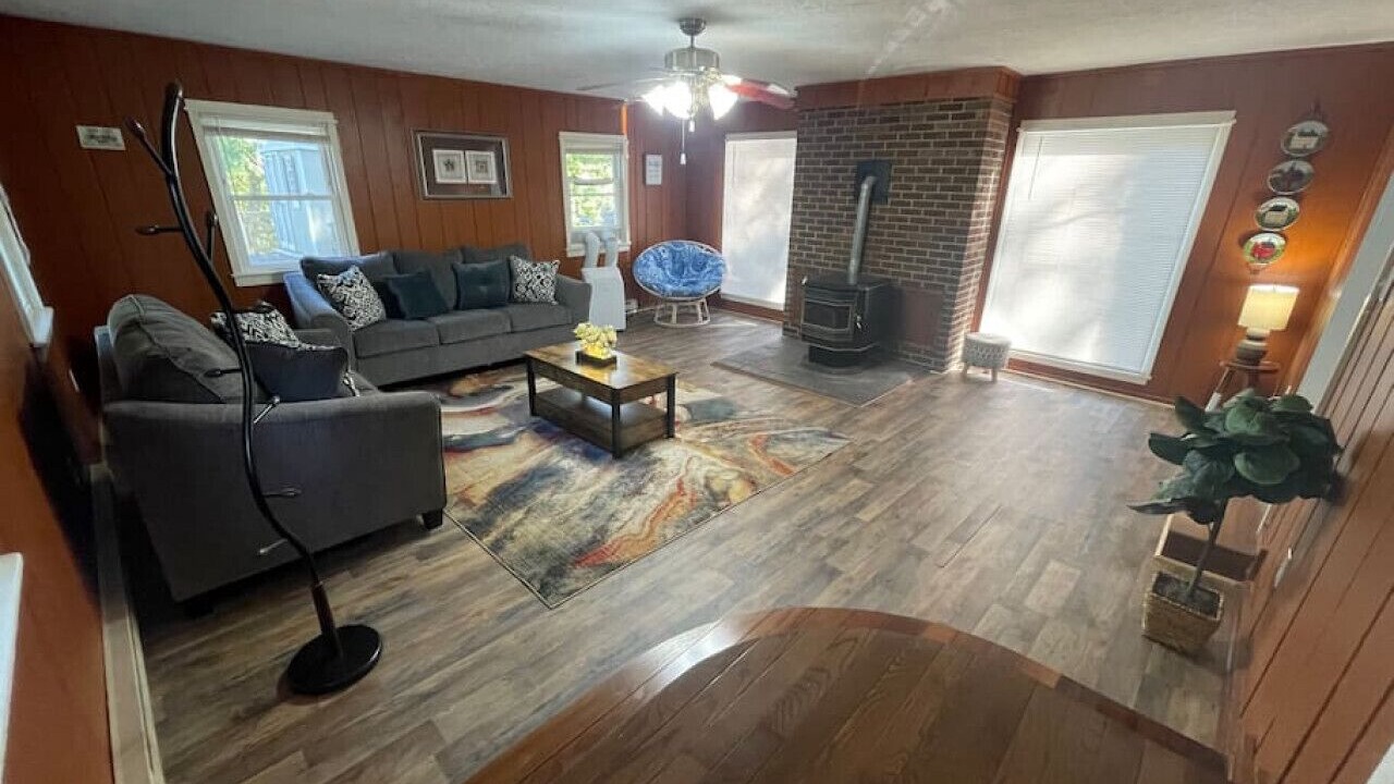 Photo of Bedroom in Edinburg