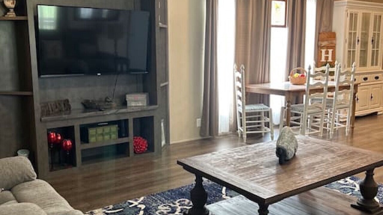 Photo of Livingroom in Sacramento