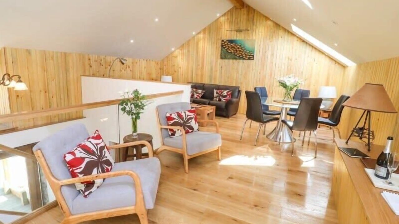 Photo of Others in Yelverton