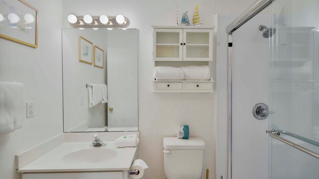 Photo of Bathroom in Demere Park