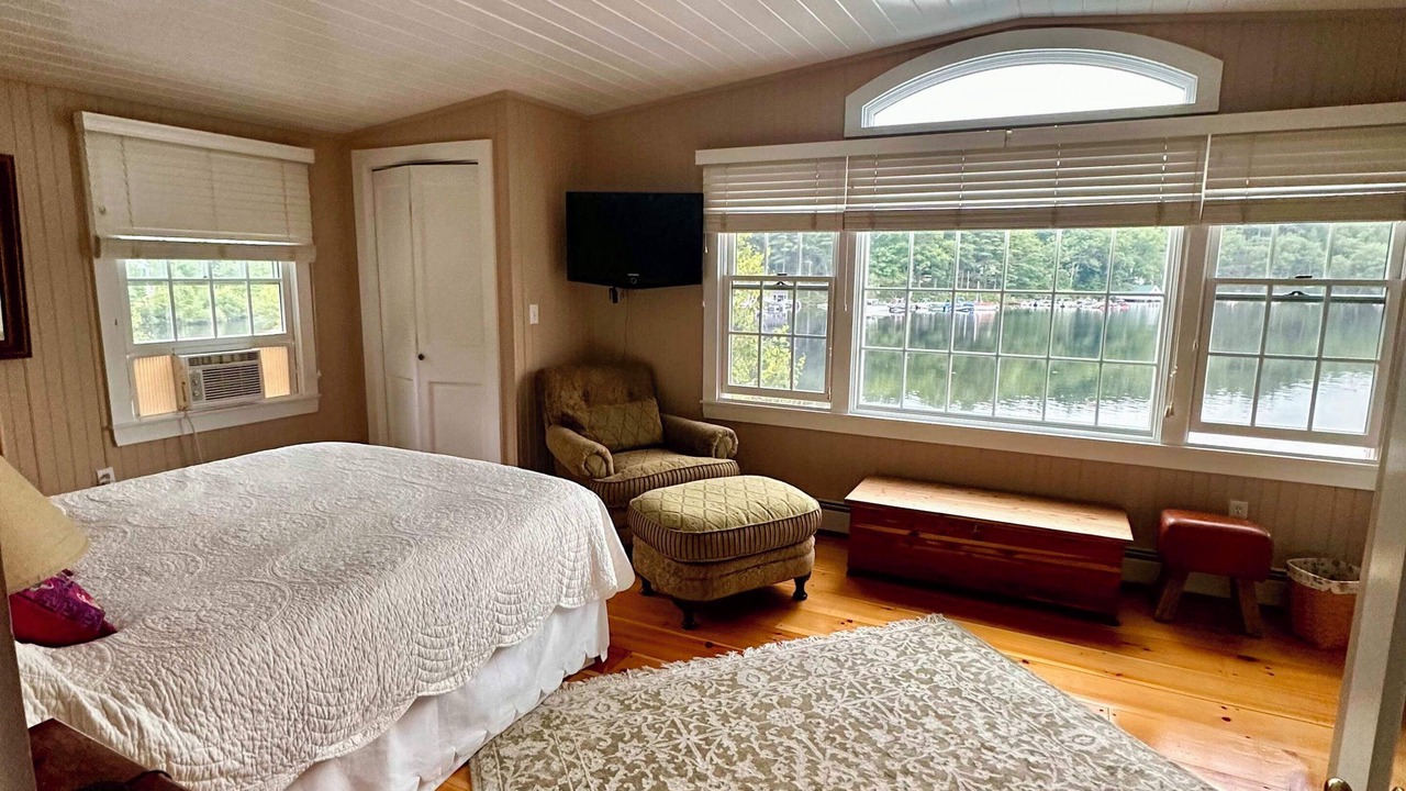 Photo of Bedroom in Georges Mills