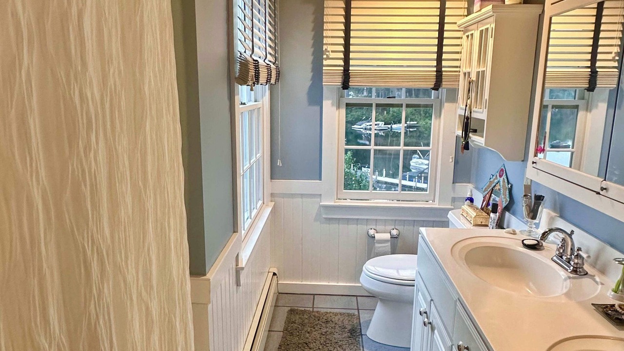 Photo of Bathroom in Georges Mills