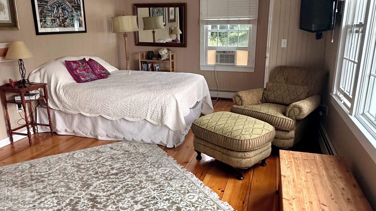 Photo of Bedroom in Georges Mills