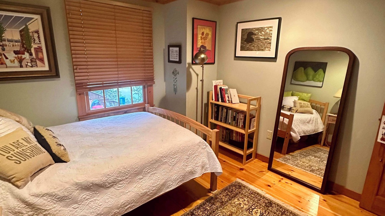 Photo of Bedroom in Georges Mills