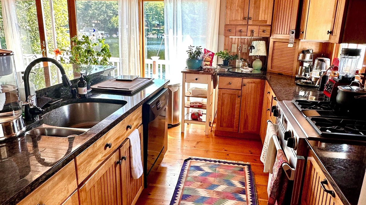 Photo of Kitchen in Georges Mills