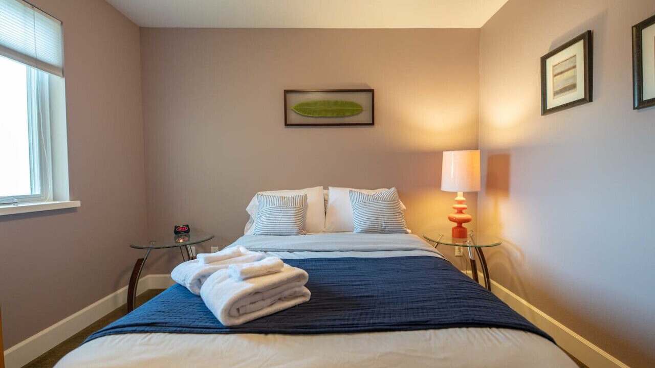 Photo of Bedroom in Homer