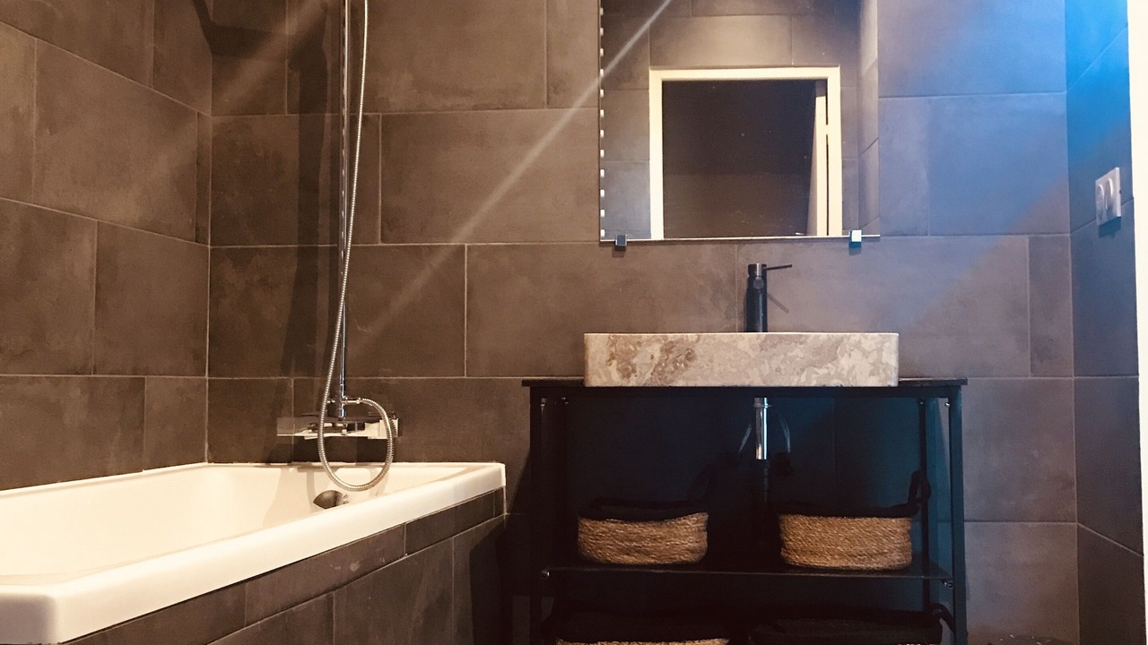 Photo of Bathroom in Carantec