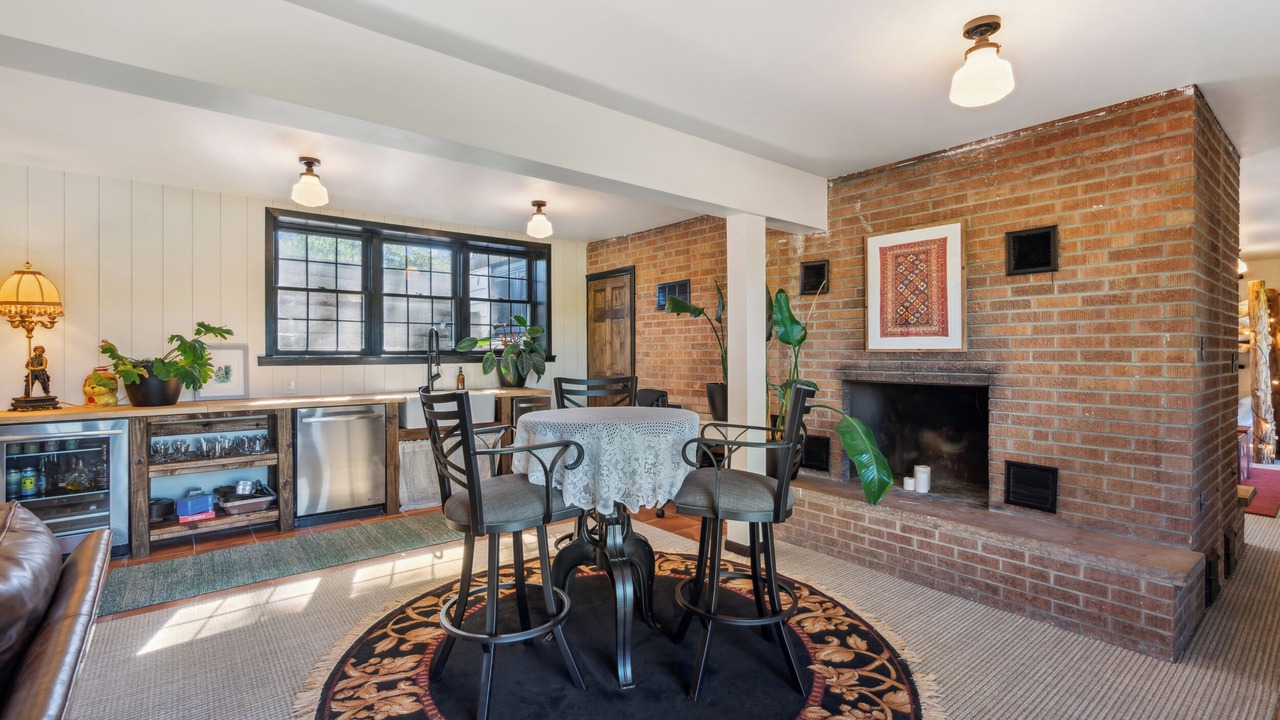 Photo of Bedroom in Excelsior