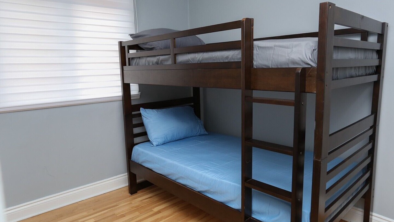 Photo of Bedroom in Laval-des-Rapides