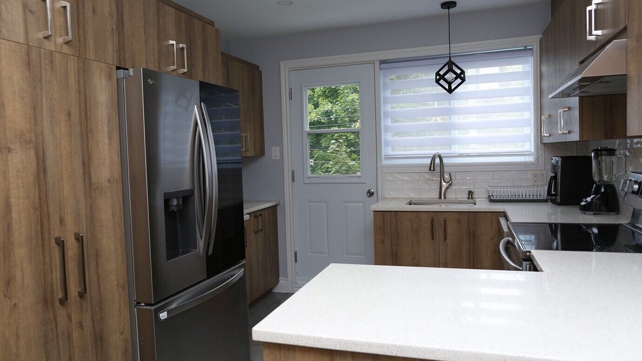 Photo of Kitchen in Laval-des-Rapides