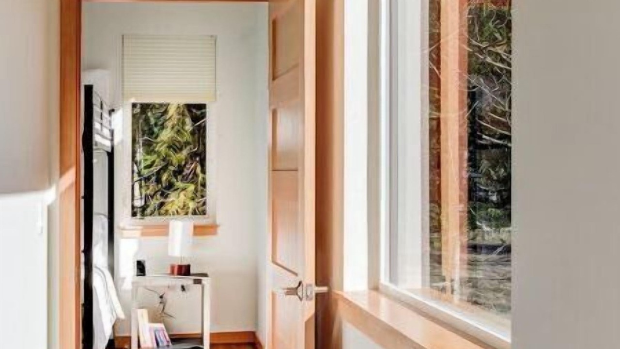 Photo of Others in Randle