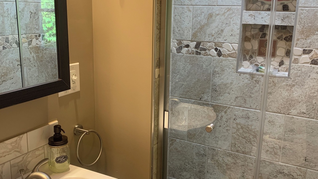 Photo of Bathroom in Bellefonte