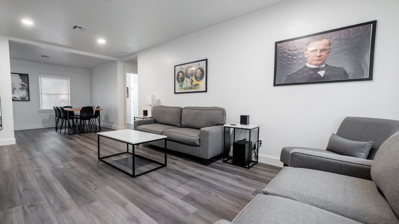 Photo of Livingroom in Norman