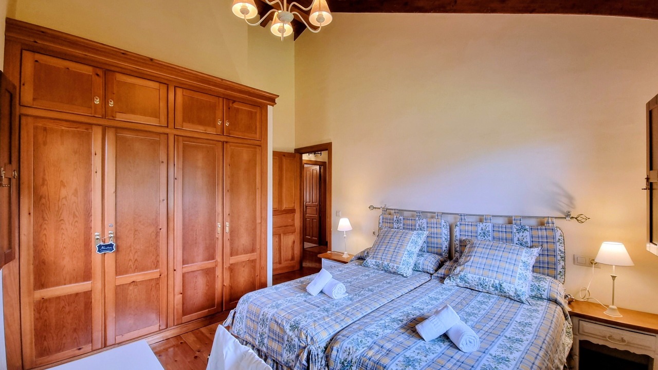 Photo of Bedroom in Prado