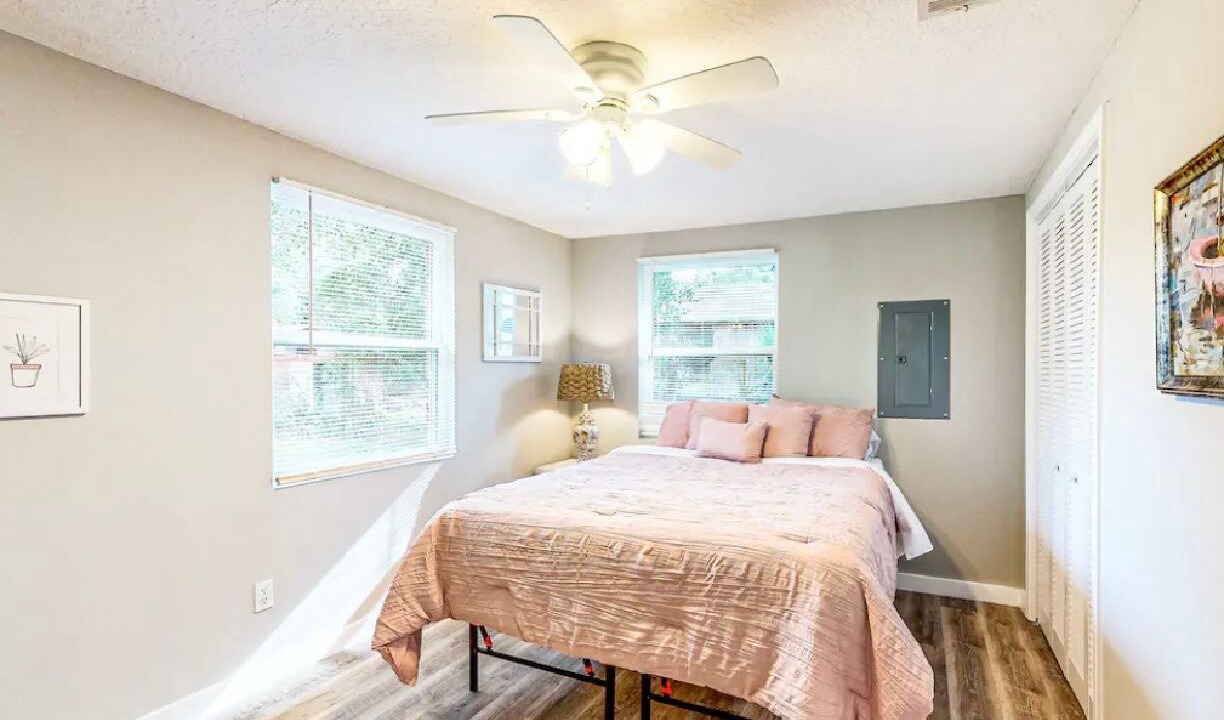 Photo of Bedroom in Pensacola Heights