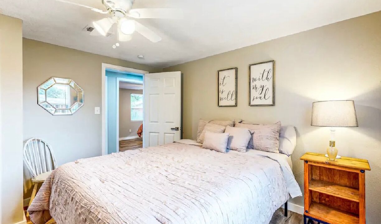 Photo of Bedroom in Pensacola Heights