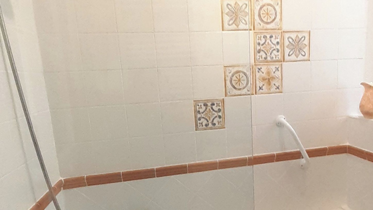 Photo of Bathroom in Quartier de la Salpetriere