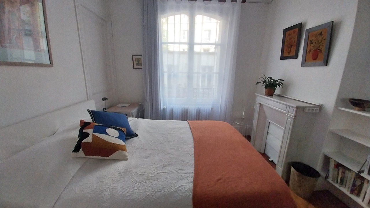 Photo of Bedroom in Quartier de la Salpetriere
