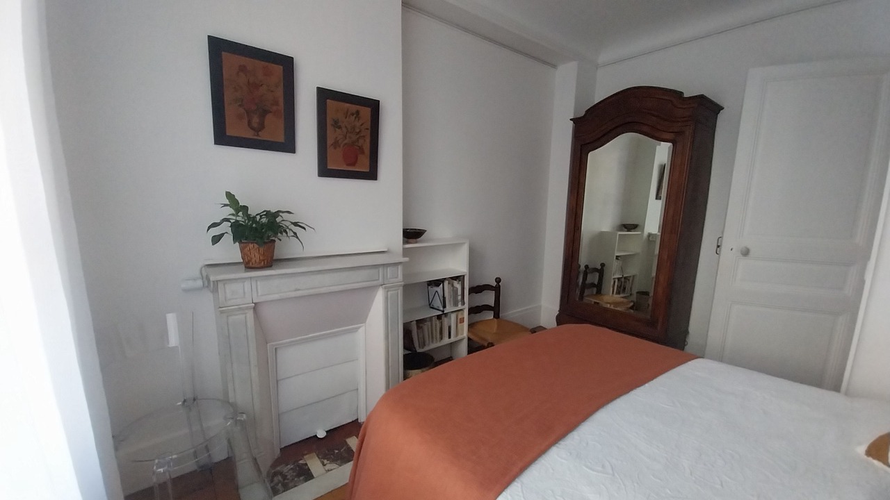 Photo of Bedroom in Quartier de la Salpetriere