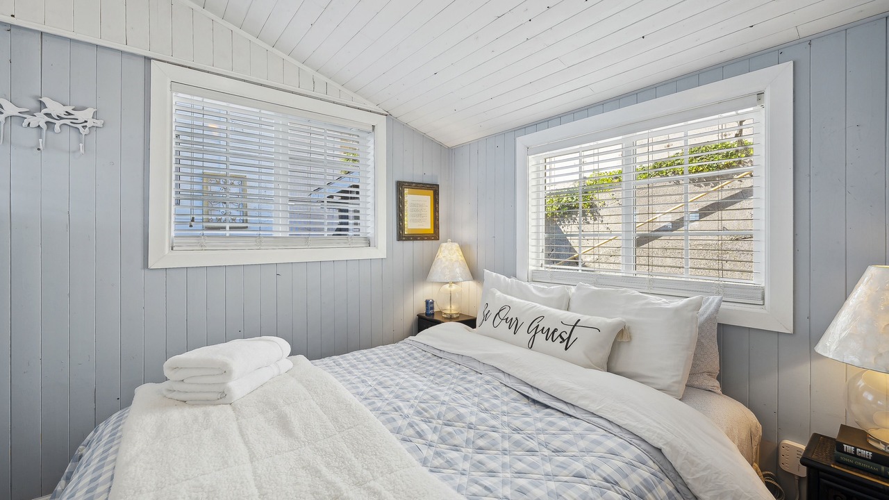 Photo of Bedroom in Vashon Island