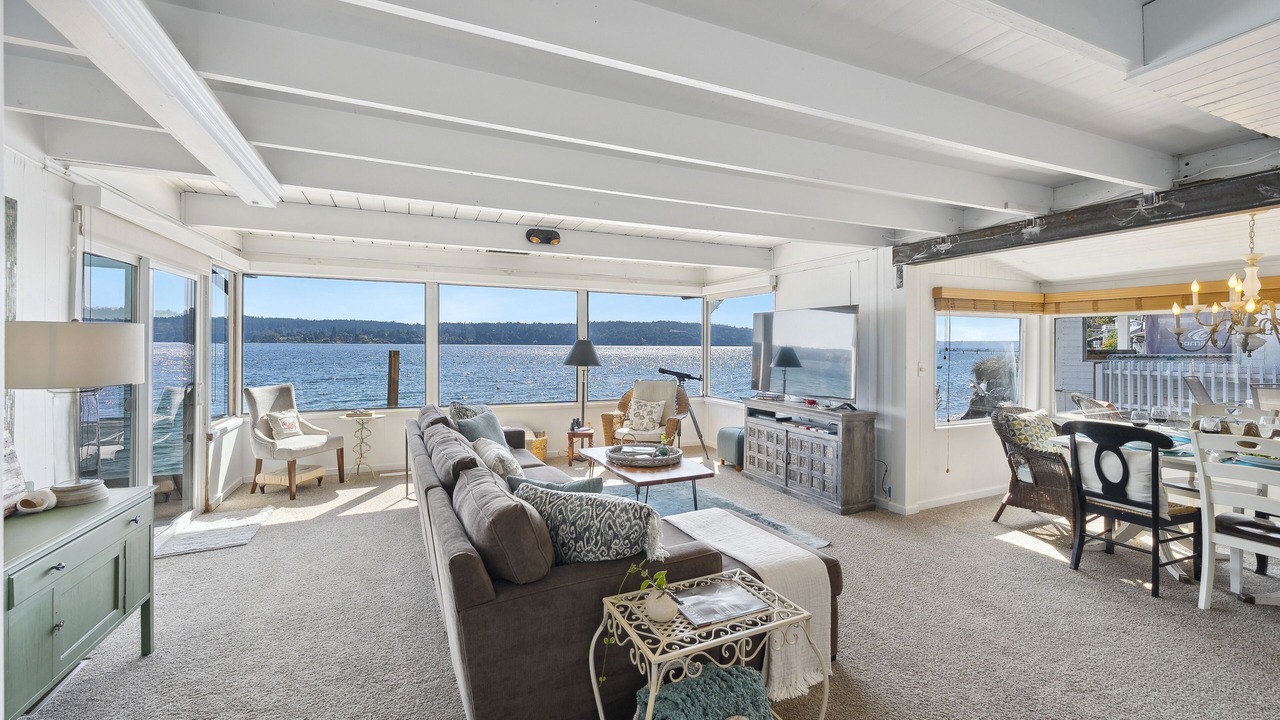 Photo of Bedroom in Vashon Island